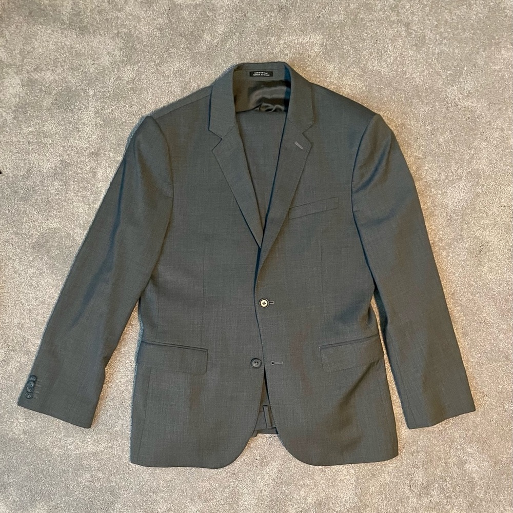 Express Producer Suit in Gray